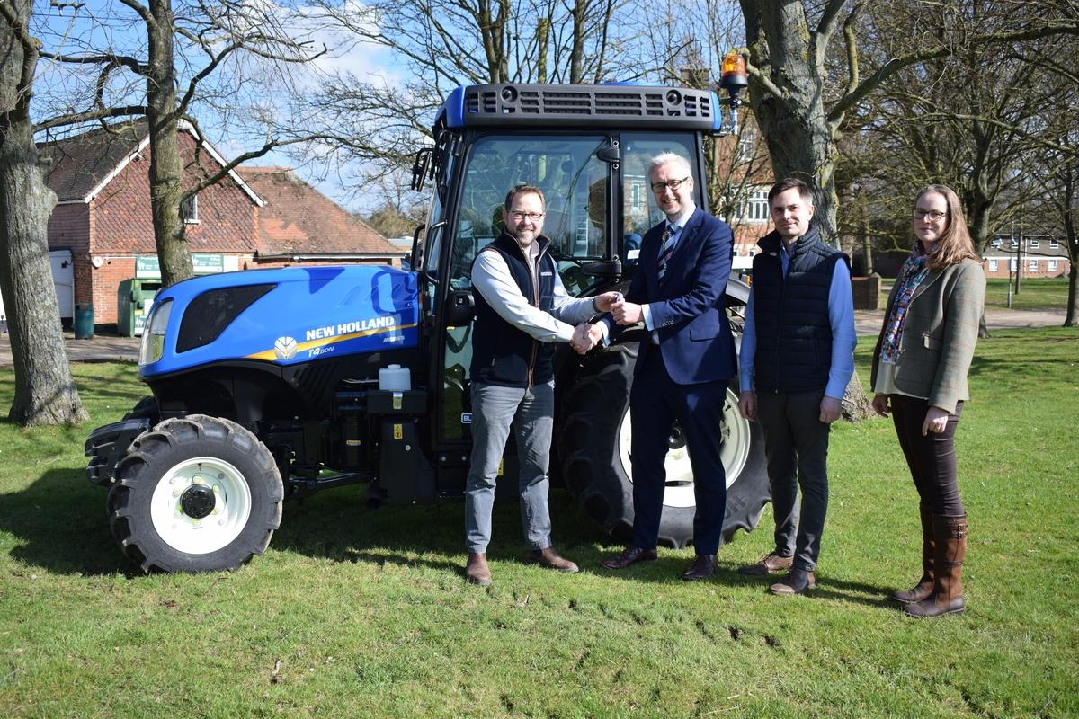 HAD Tractor 2022 Hand Over