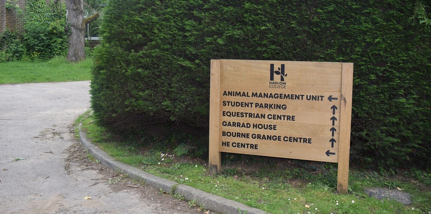 Hadlow College sign