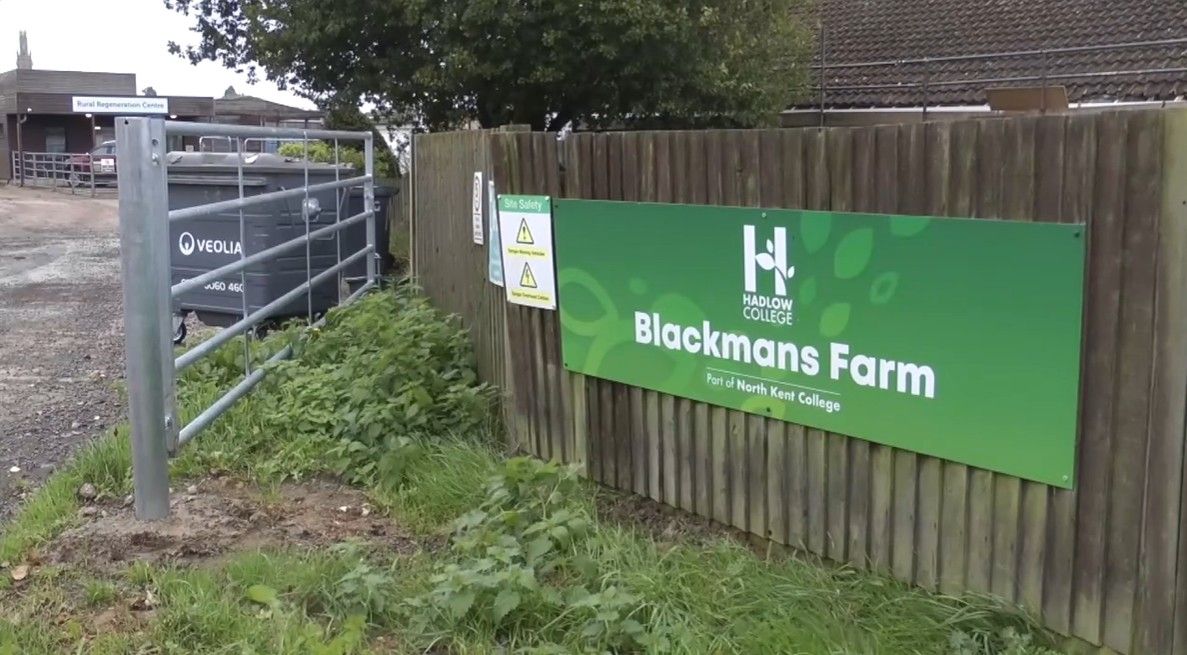 Blackmans Farm sign at Hadlow College